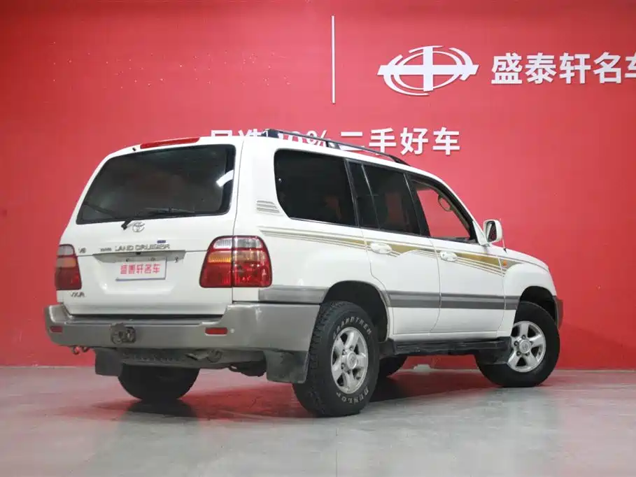 Toyota Land Cruiser (Import) фото 13