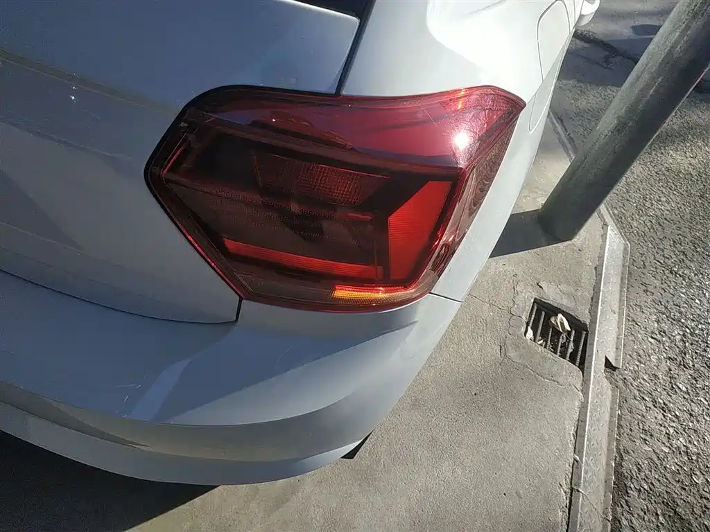 Volkswagen Polo 2023 Facelift Plus 1.5L Auto Joyful Living Edition фото 24