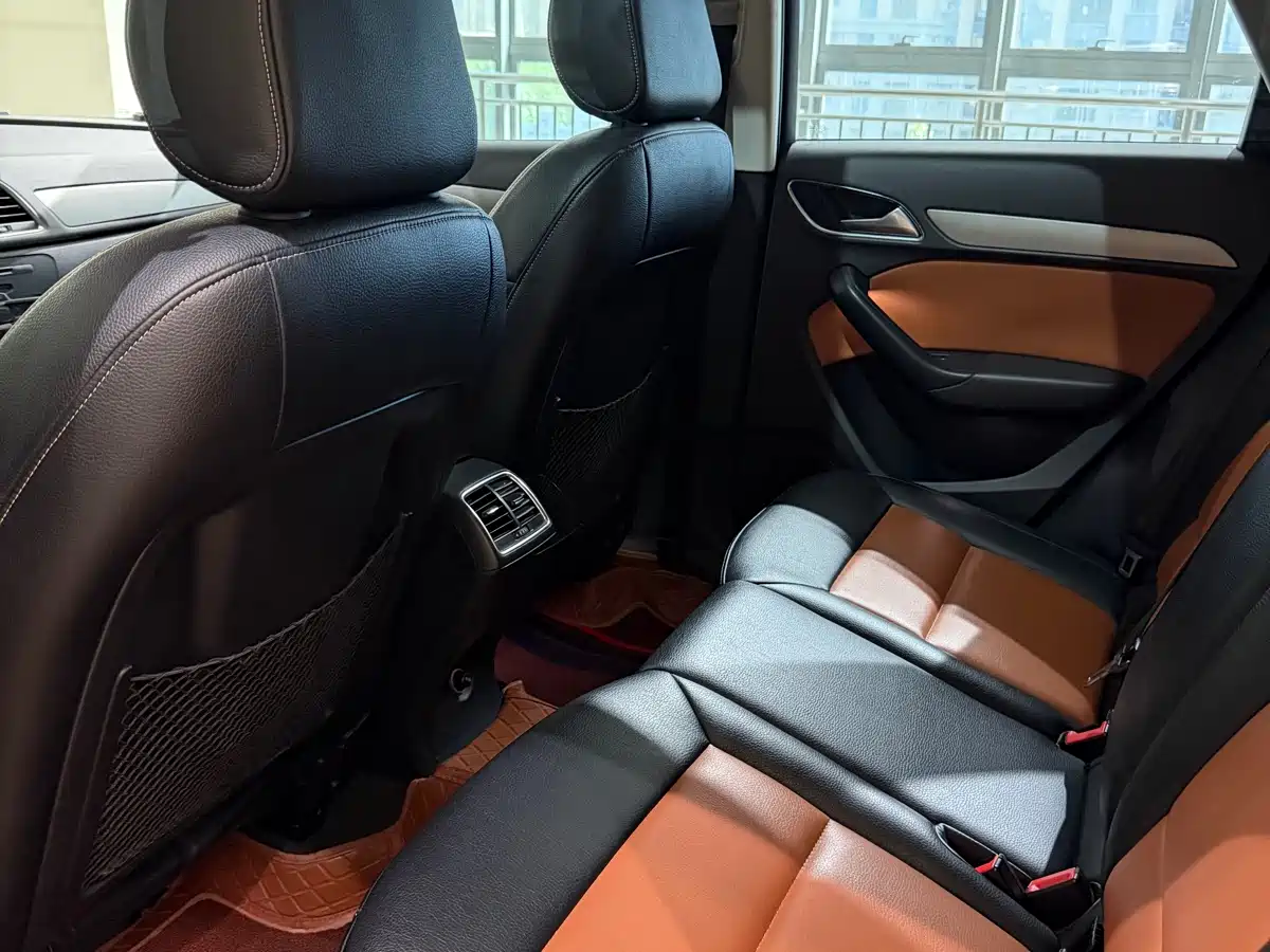 Audi Q3 2013 35 TFSI Progressive фото 11