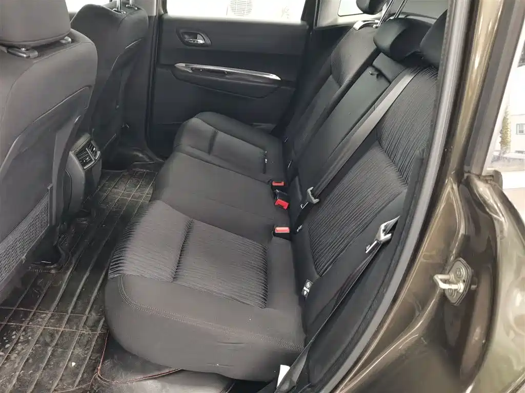 Peugeot 3008 2013 2.0L Automatic Classic Edition фото 13