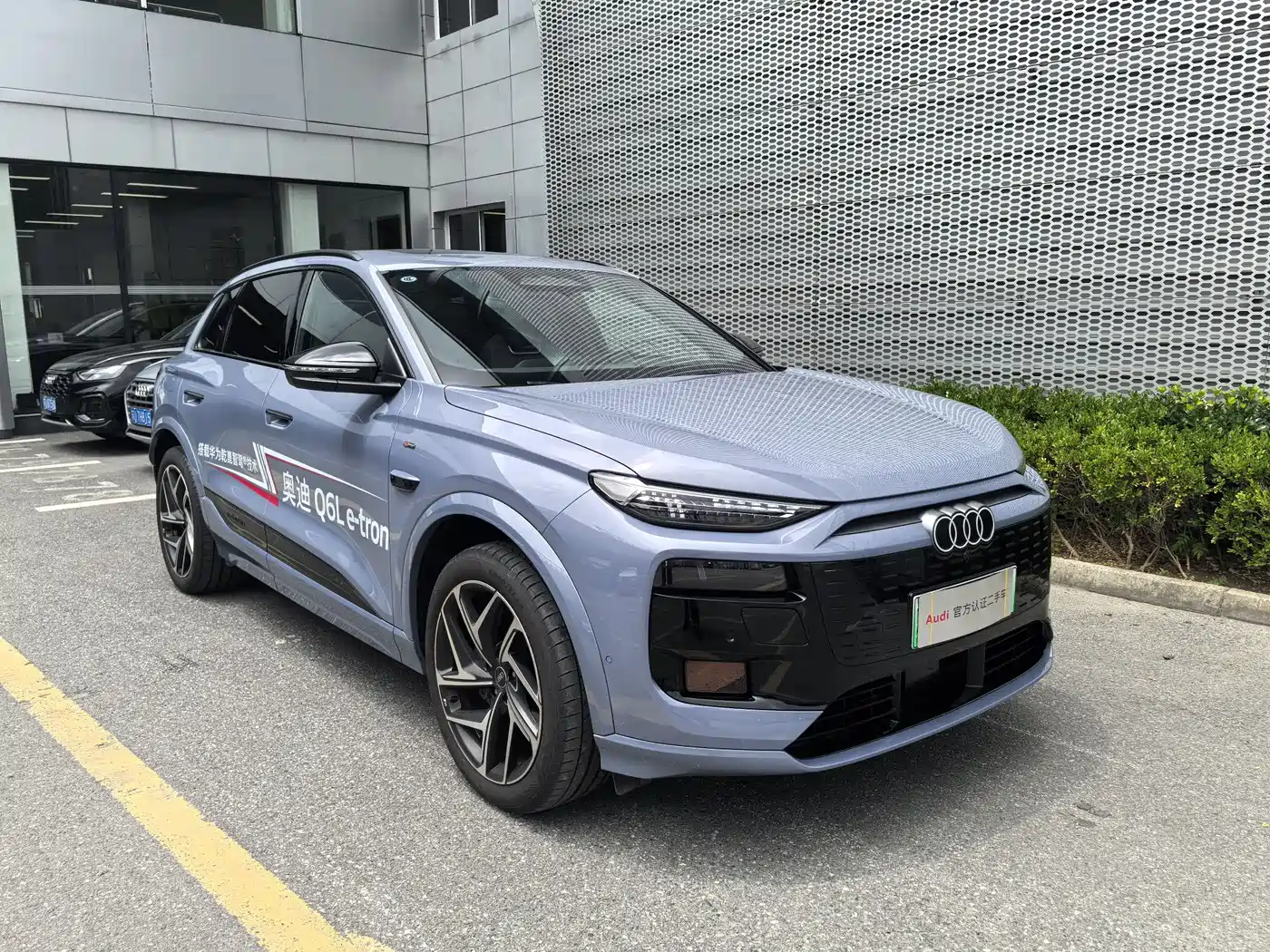 Audi Q6L e-tron 2025 Model Pioneer Edition фото 3