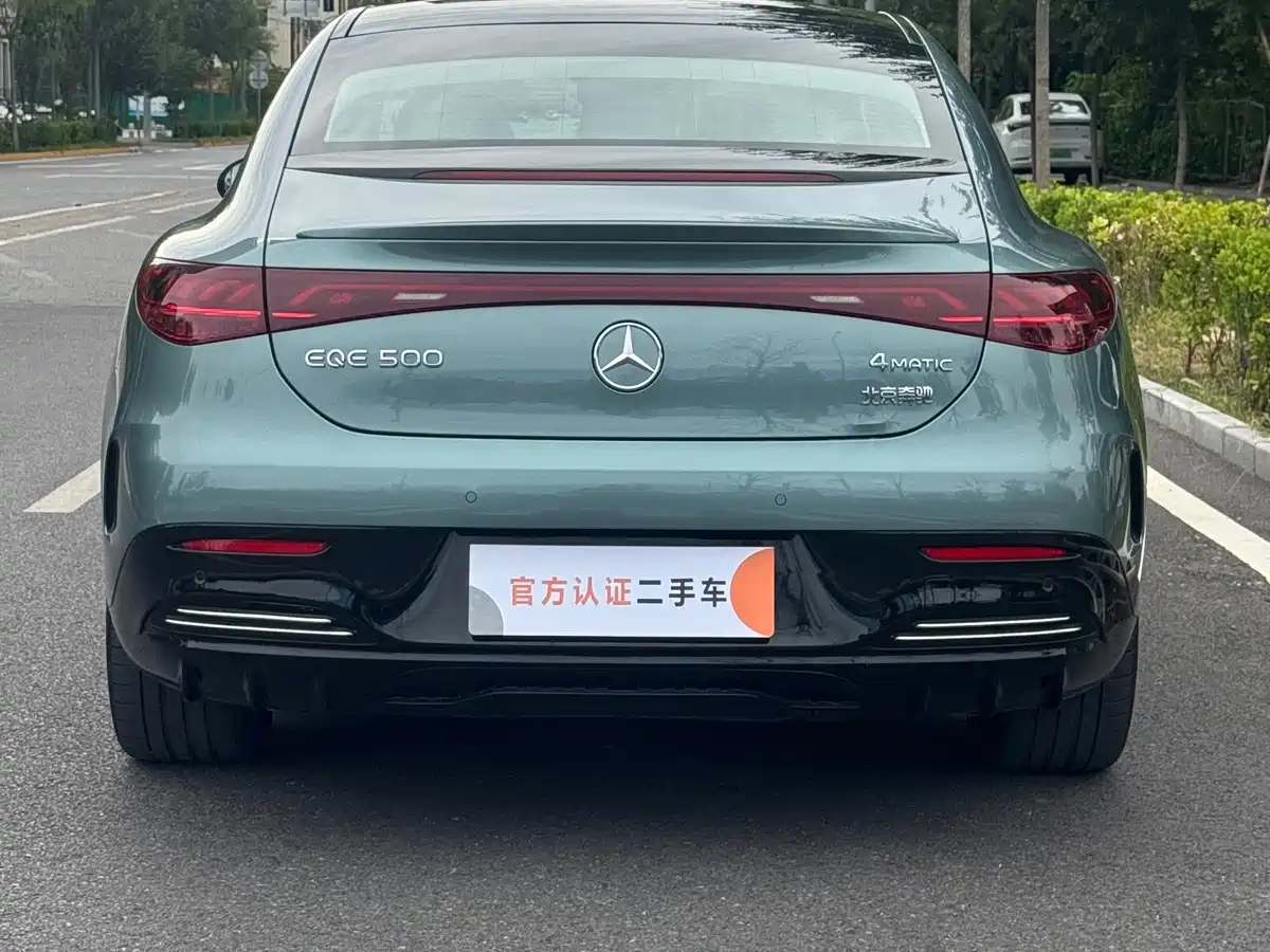 Mercedes-Benz EQE 2024 2025 Model 500 4MATIC Luxury Edition