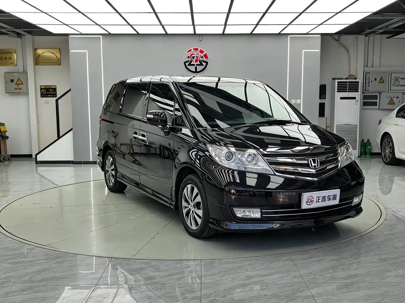 Honda Elysion 2014 2012 2.4L VTi-S Premium Edition