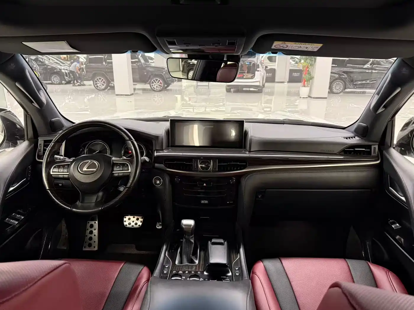 Lexus LX 2019 570 Peak Special Edition фото 11