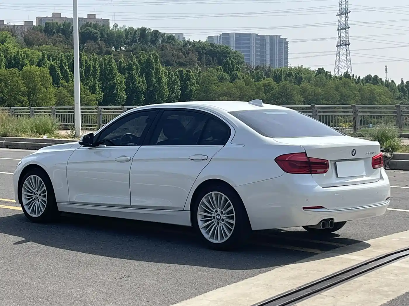 BMW 3 Series 2018 320Li Fashion Style фото 10