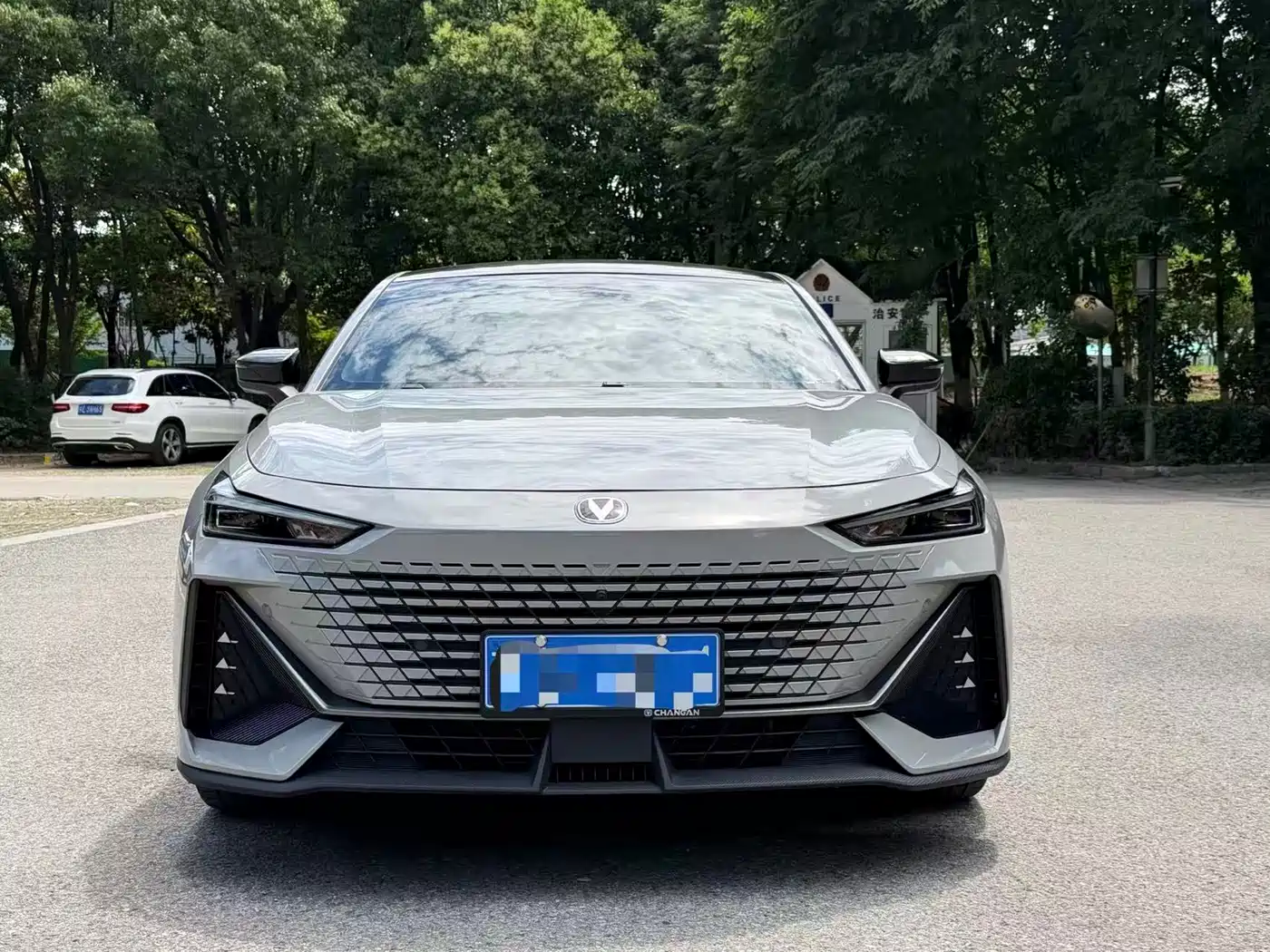 CHANGAN UNI-V
