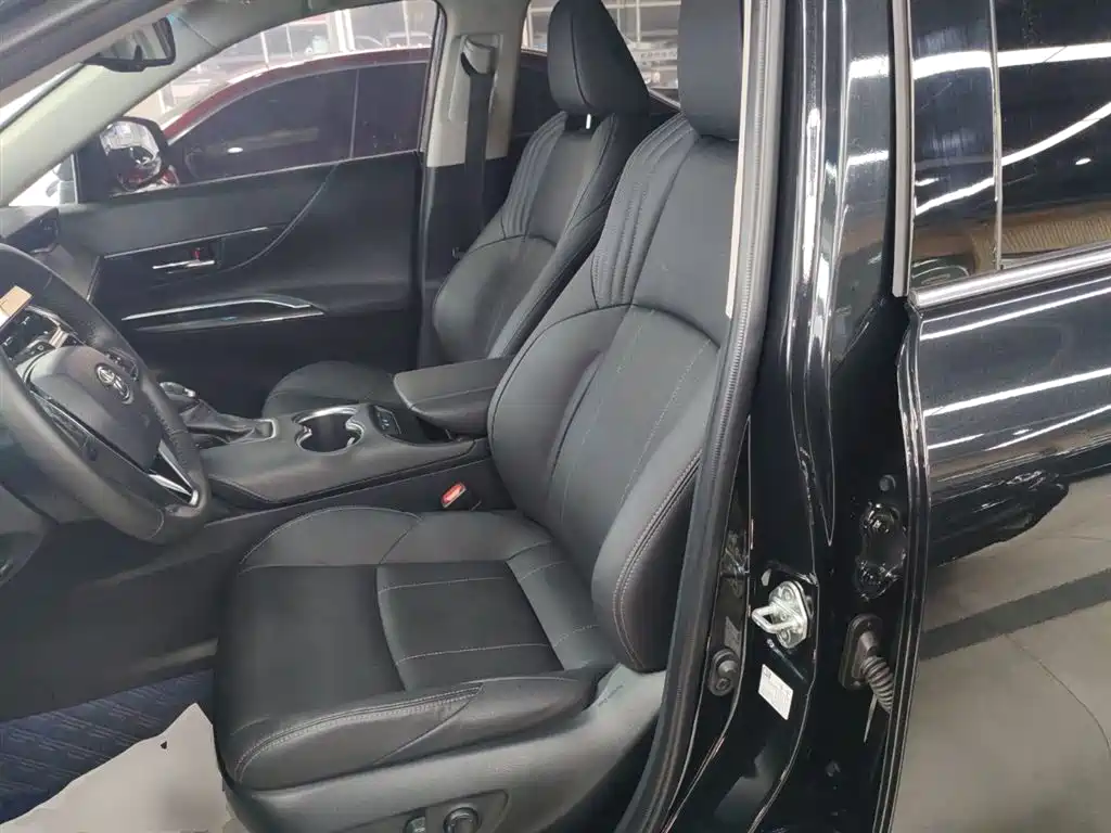 TOYOTA LING FANG HARRIER