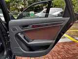 Фото 24 - Audi A4L