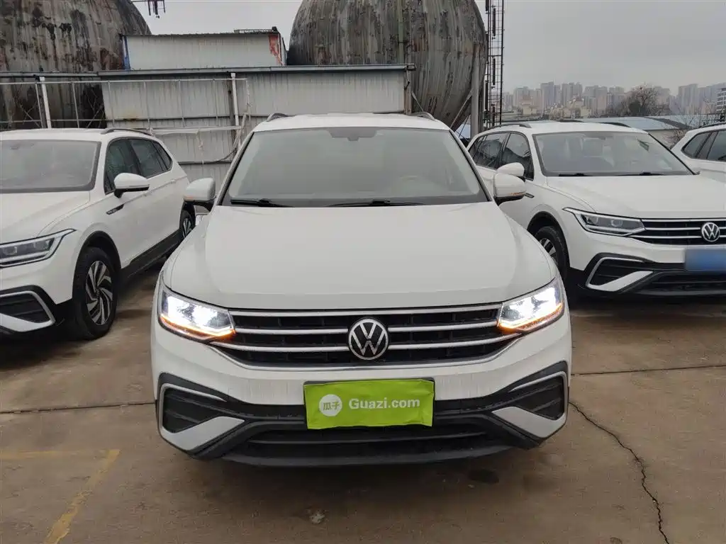 Volkswagen Tiguan L 2023 330TSI Auto 2WD Comfort Edition фото 19