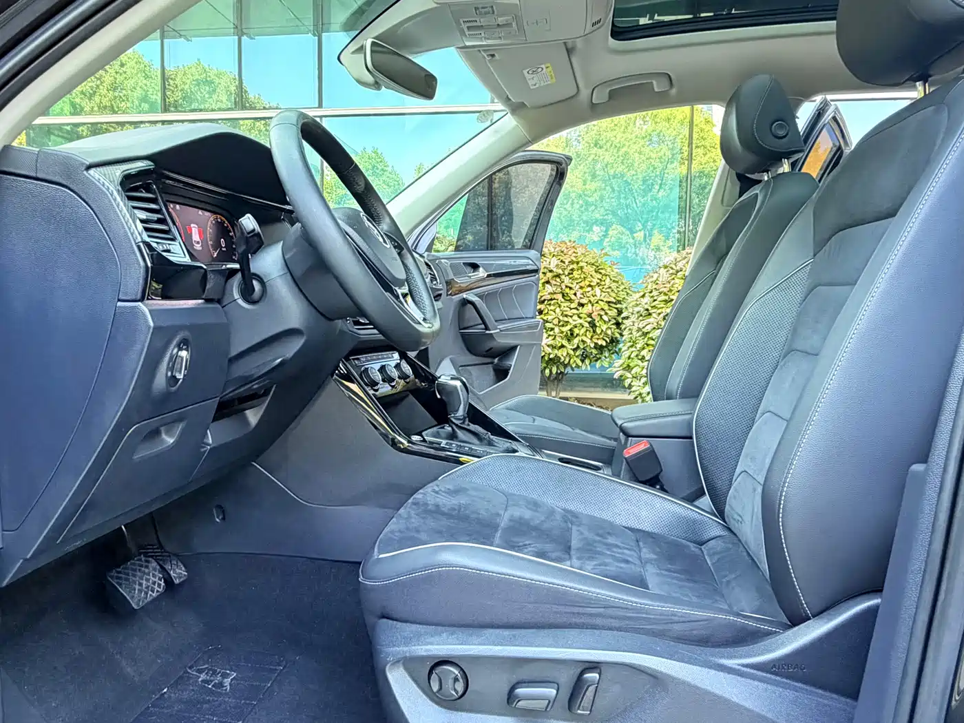 Volkswagen Tayron 2019 330TSI 2WD Premium China V фото 10