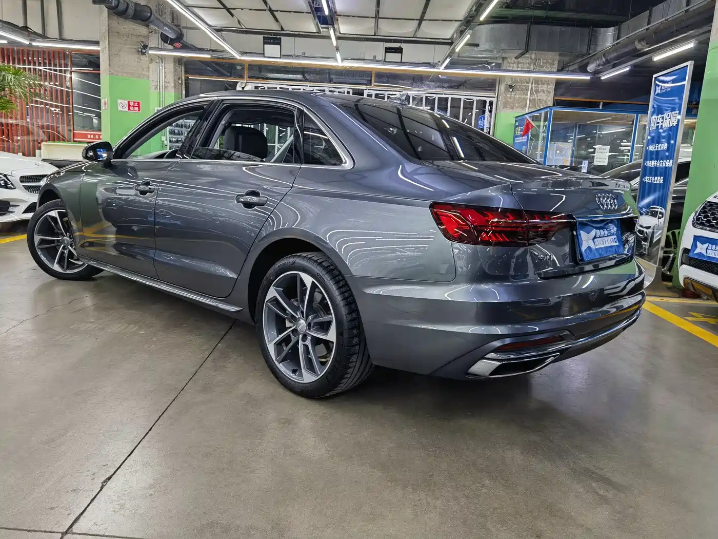 Audi A4L 2020 40 TFSI Fashion Elegance фото 6