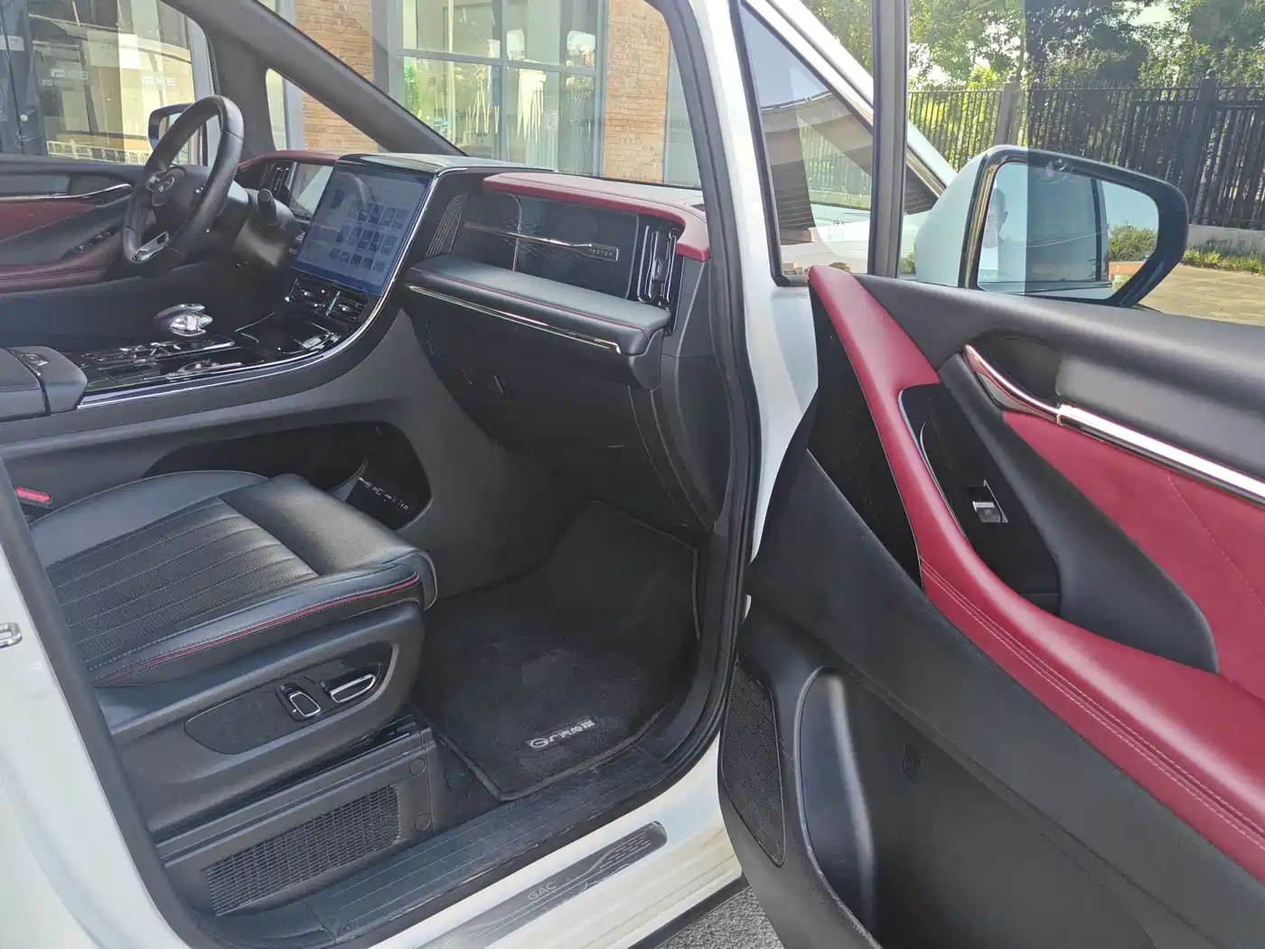 GAC Trumpchi Trumpchi M8 2023 Model Master Series 400T Ultimate Edition фото 12