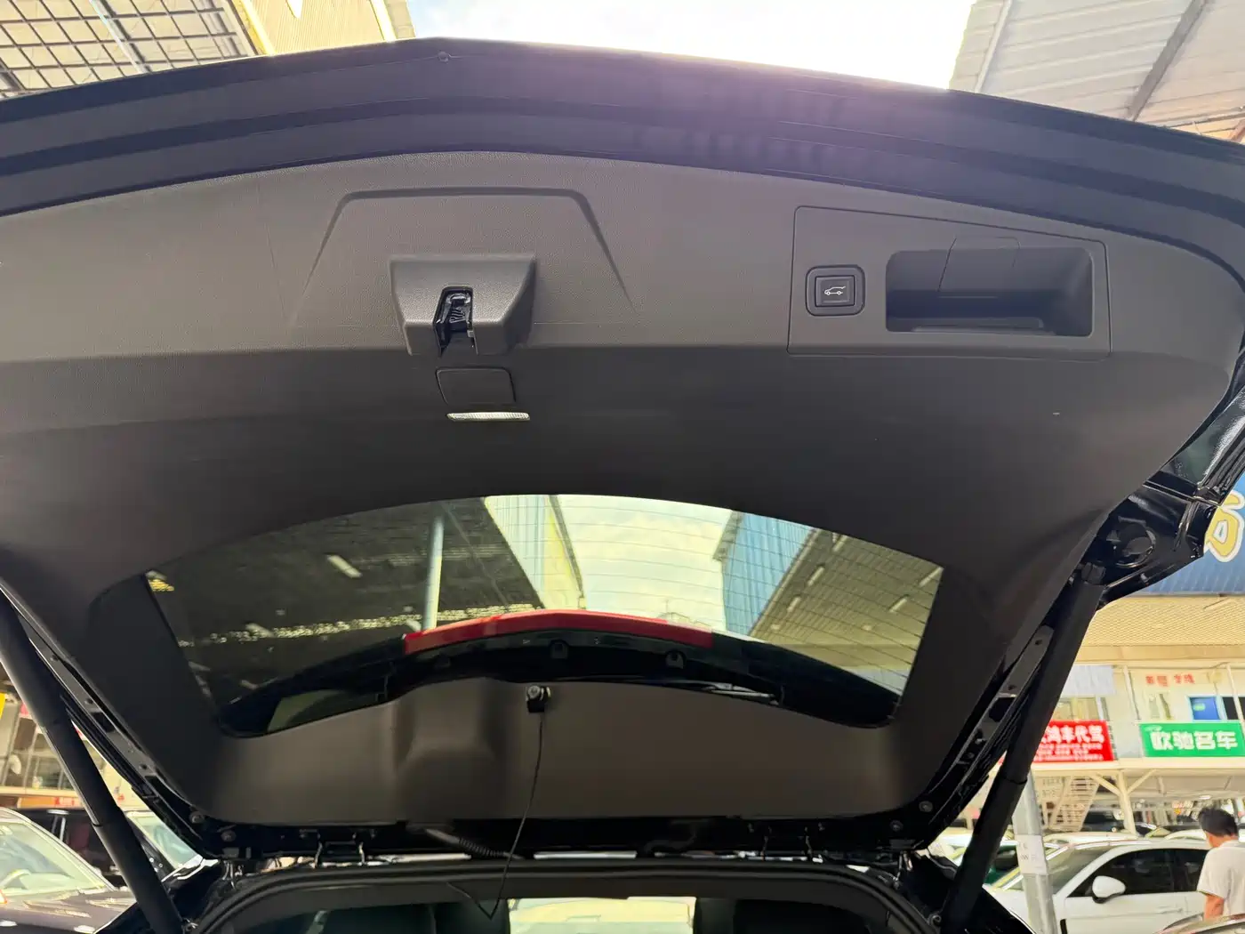 Cadillac XT5 2022 2.0T 2WD Luxury фото 34