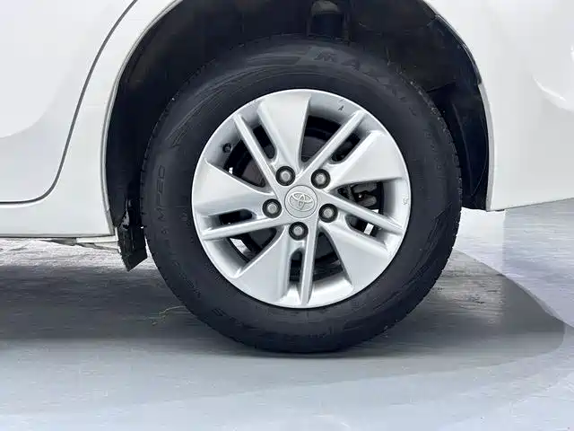 Toyota Corolla 2014 1.6L CVT GL фото 15