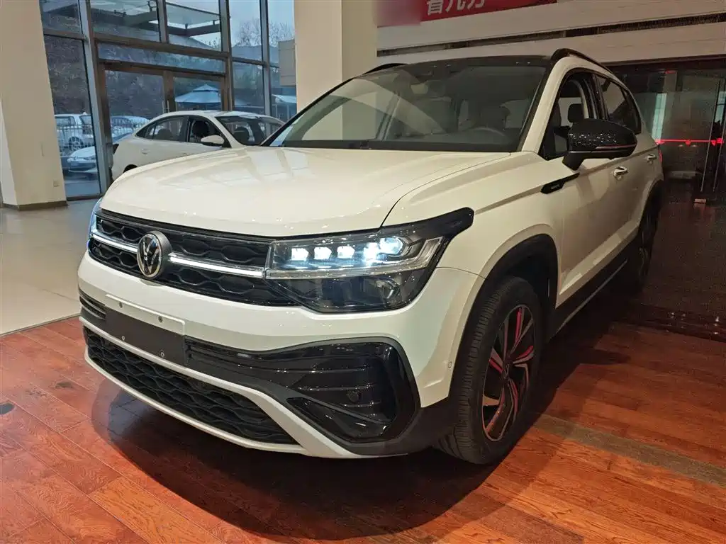 Volkswagen Tharu 2024 300TSI 2WD Moon Premium Edition фото 2
