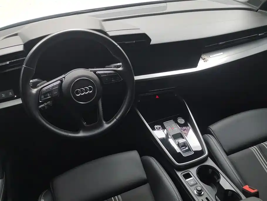 Audi A3 2022 A3L Limousine 35 TFSI Style Sport фото 12