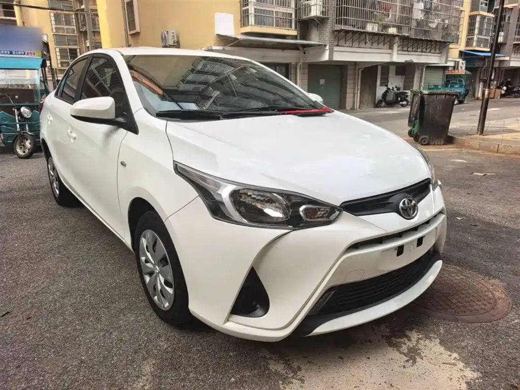 Toyota YARiS L Zhi Xiang 2017 1.5E CVT Charming Edition фото 4