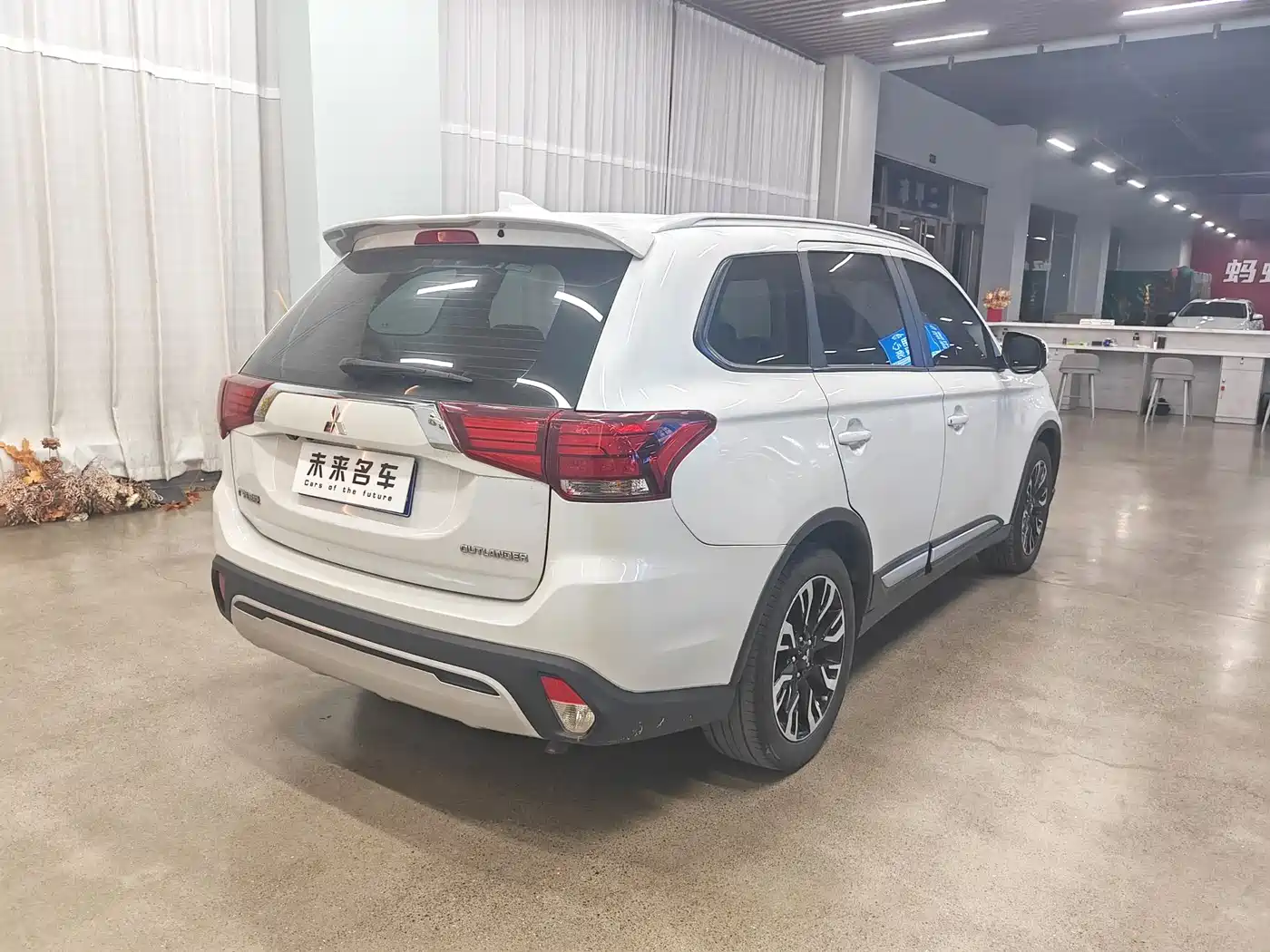 Mitsubishi Outlander 2019 2.0L 2WD Enjoy 5-Seater China VI фото 15