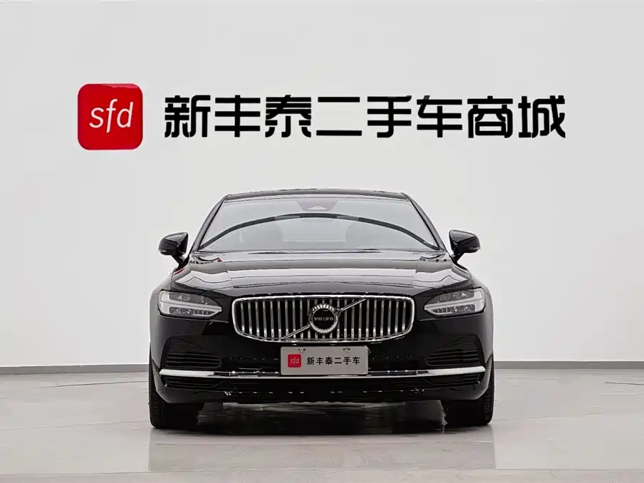 VOLVO S90 PLUG IN HYBRID