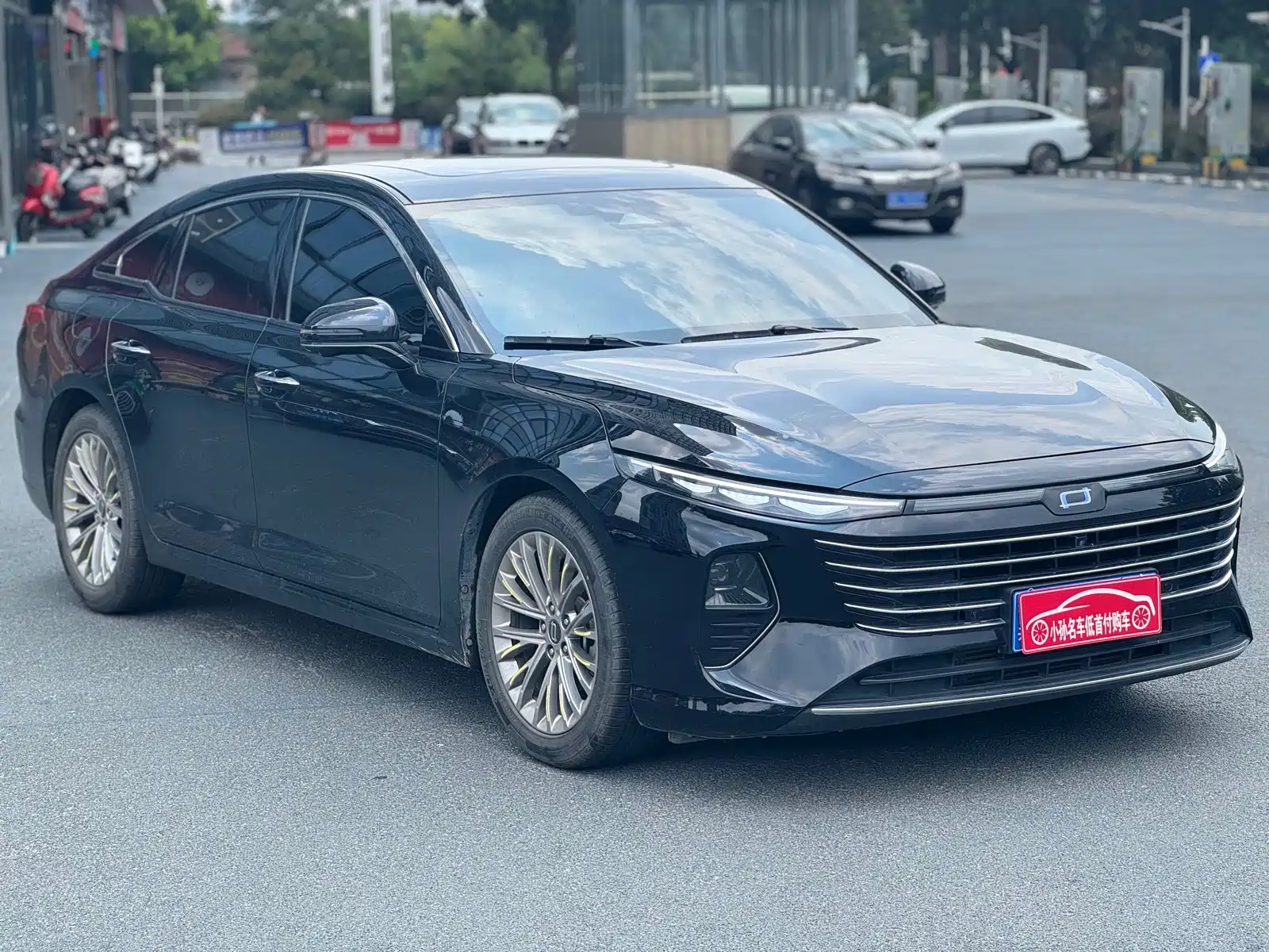 Photo 3 - Besturn B70