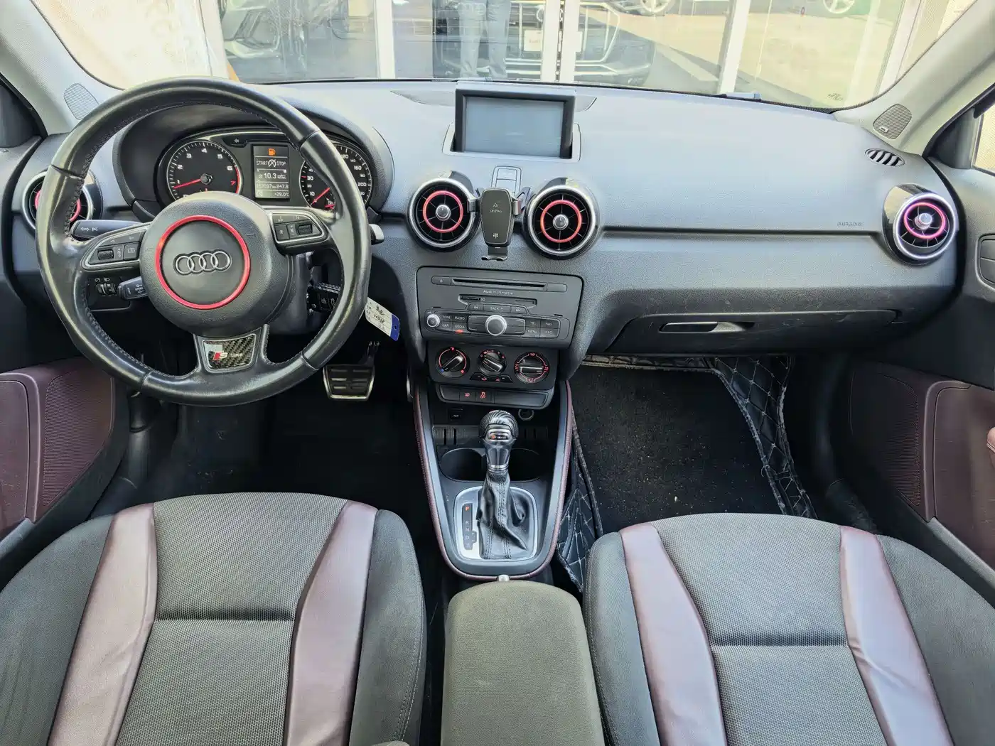 Audi A1 2016 2014 30 TFSI Comfort