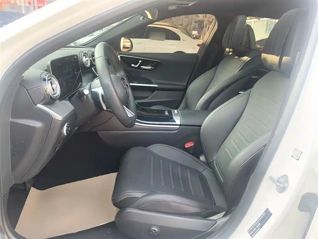 Mercedes-Benz C-Class 2023 Facelift C 260 L Sport Edition фото 15
