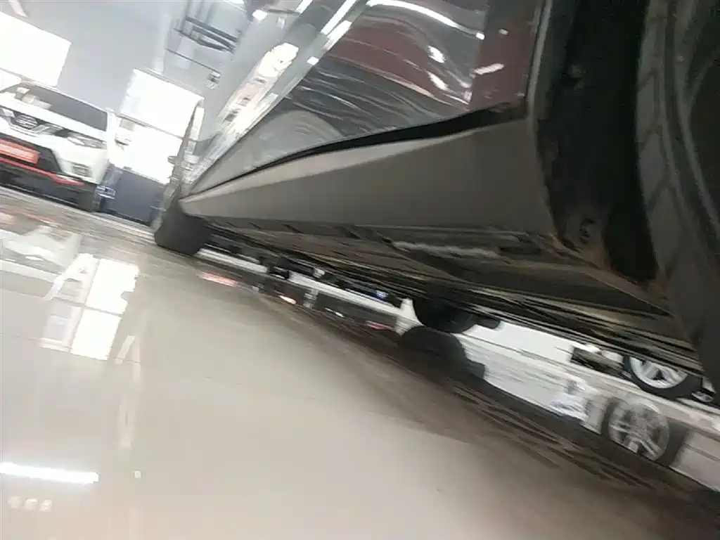 BYD Qin L 2025 DM-i Smart Drive Edition 80KM Leading фото 22
