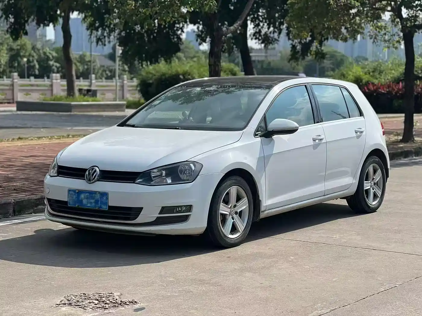 Volkswagen Golf 2016 1.6L Automatic Comfort