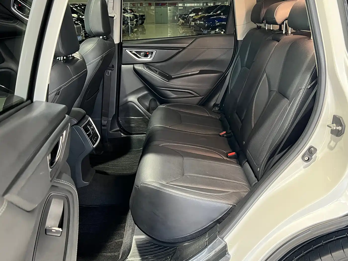 Subaru Forester 2019 2.0i Luxury Edition EyeSight фото 19