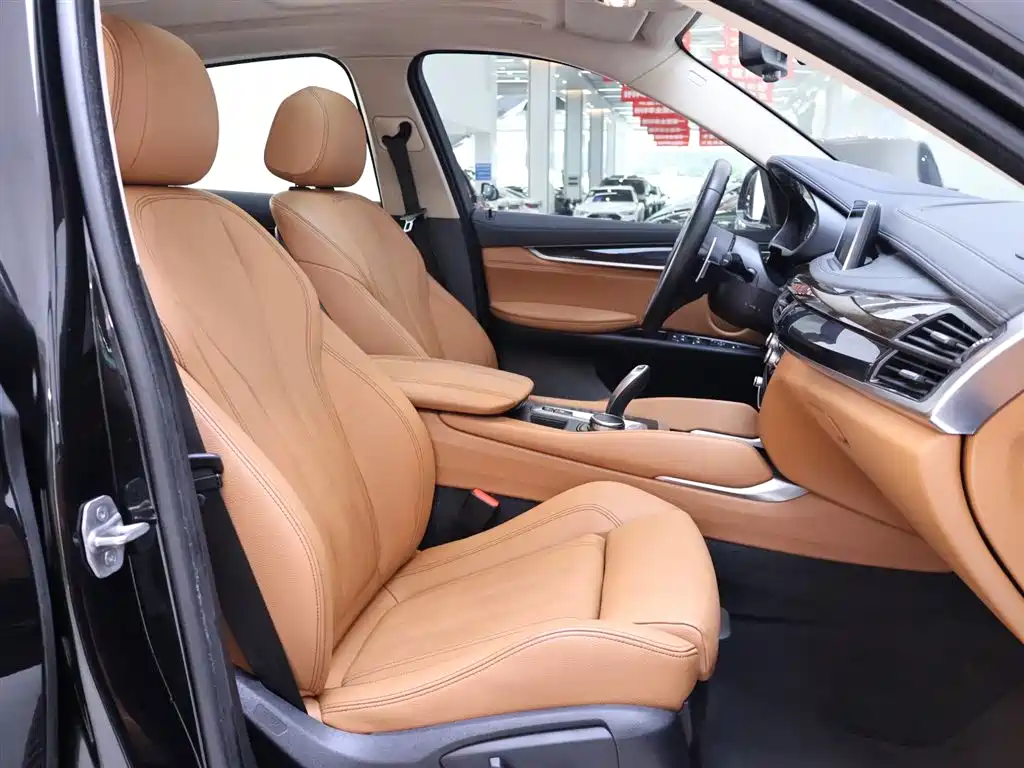 BMW X6 2017 xDrive28i фото 20