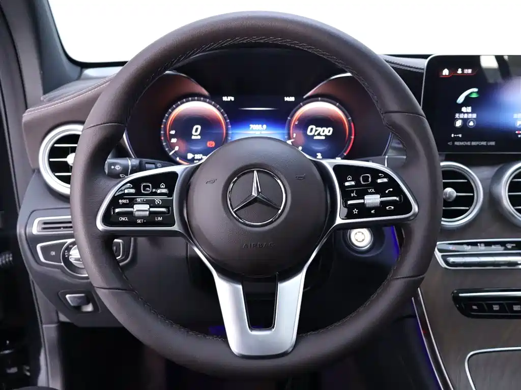 Mercedes-Benz GLC 2022 GLC 300 L 4MATIC Dynamic Collector's Edition фото 16