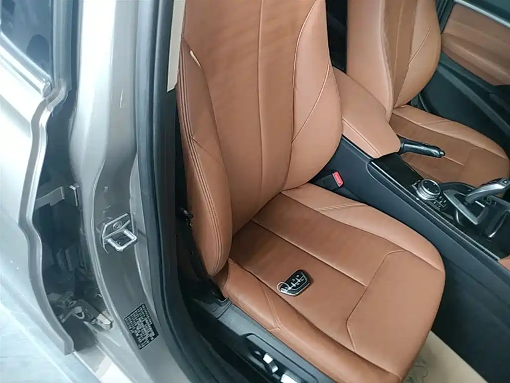 BMW 3 Series 2016 320Li Luxury Design Package фото 25