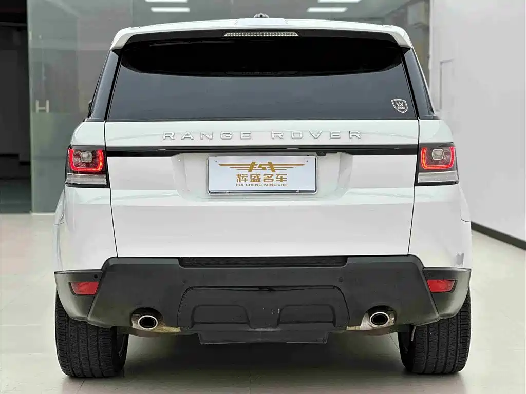 Land Rover Range Rover Sport 2015 3.0 SDV6 HSE DYNAMIC фото 2