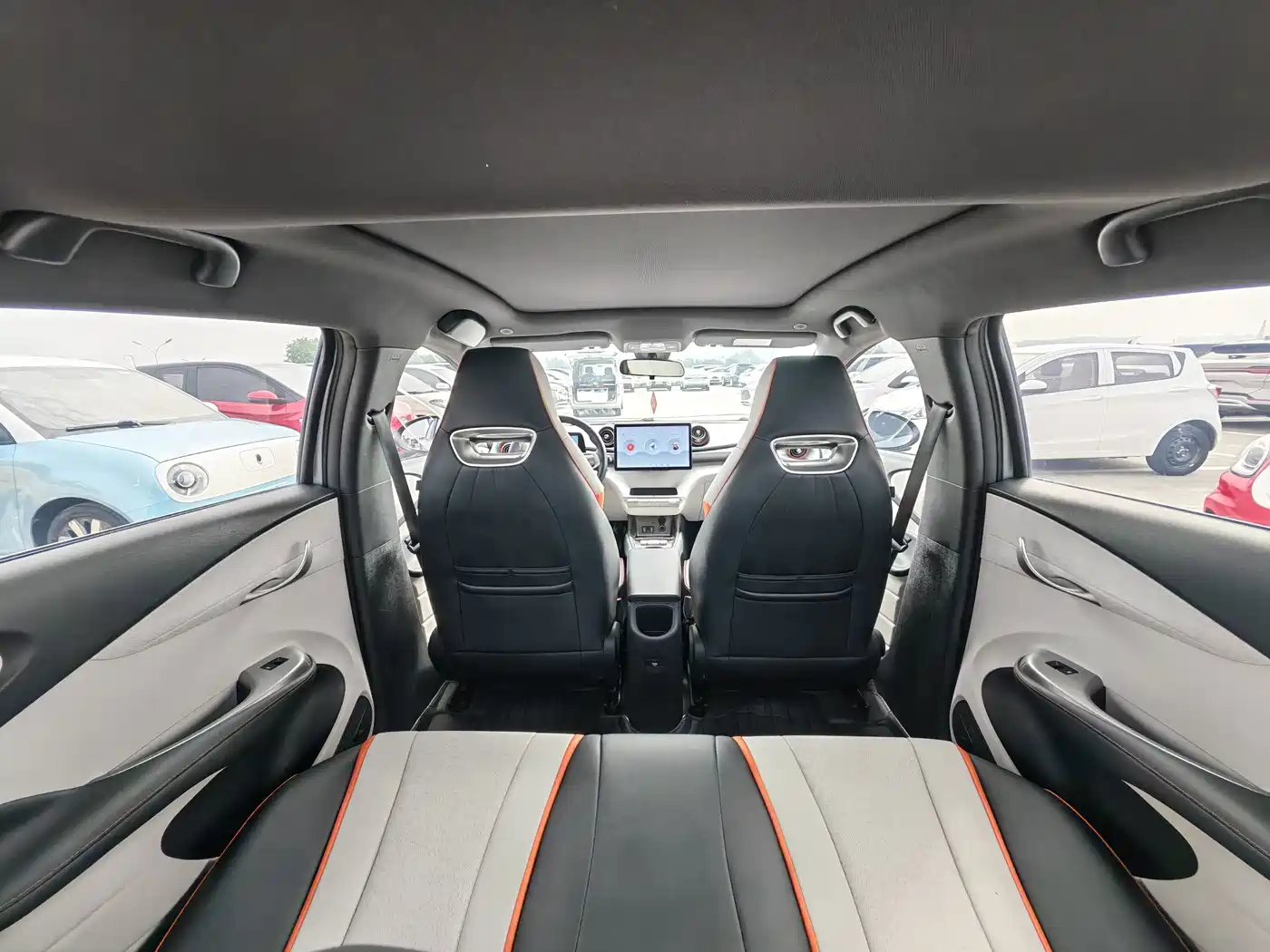 BYD Dolphin 2021 Model 405km Fashion Edition фото 16