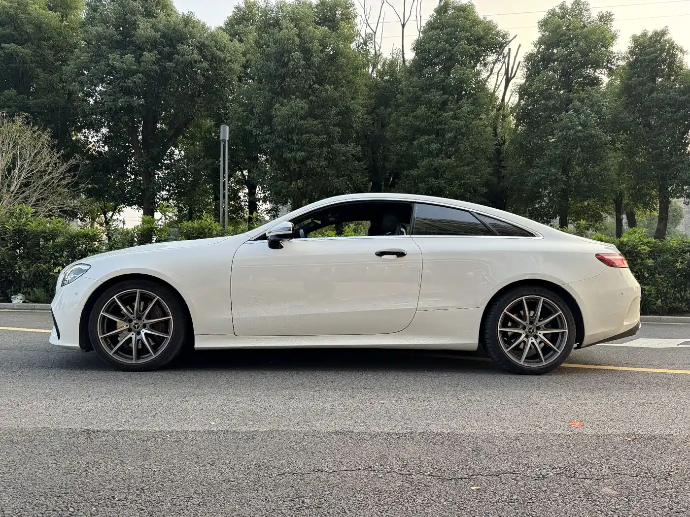 Mercedes-Benz E-Class (Import) 2021 E 260 Coupe фото 13