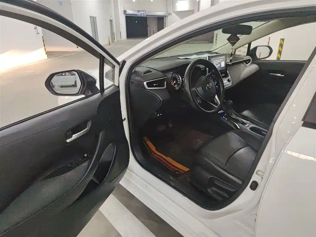 Toyota Corolla 2021 1.2T S-CVT Elite PLUS Edition фото 16