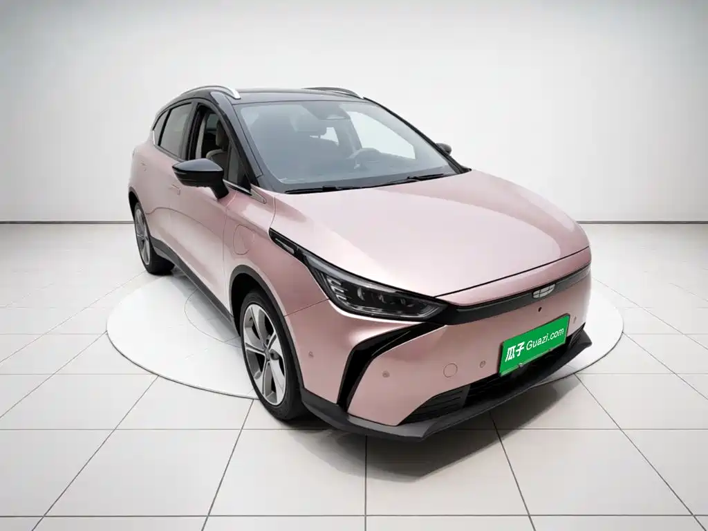 Geely Geometry M6 2023 2022 580 New Fun Edition