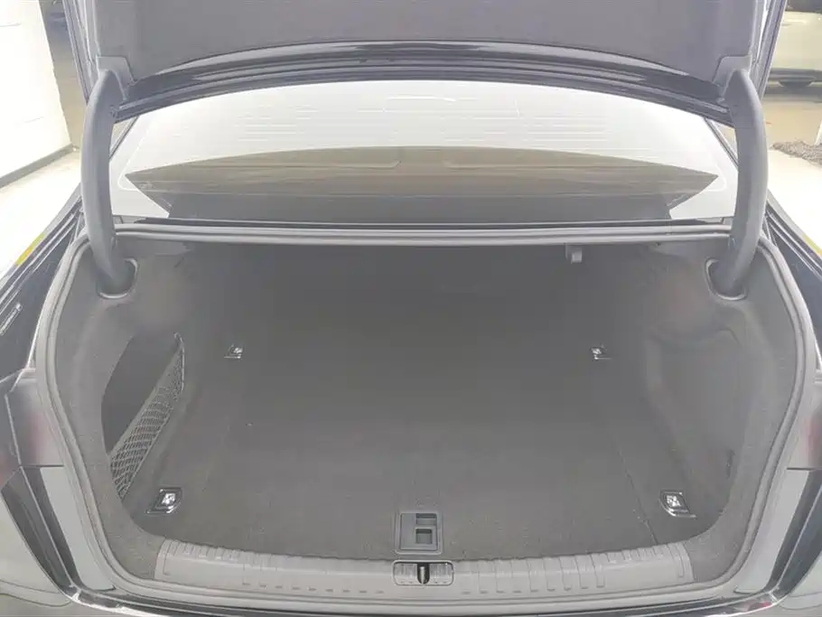 Audi A6L 2023 Facelift 45 TFSI Premium Elegance фото 4