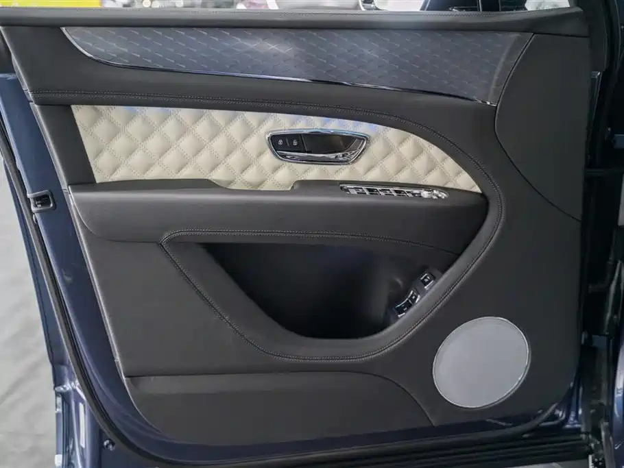 Bentley Bentayga 2022 4.0T V8 S фото 8
