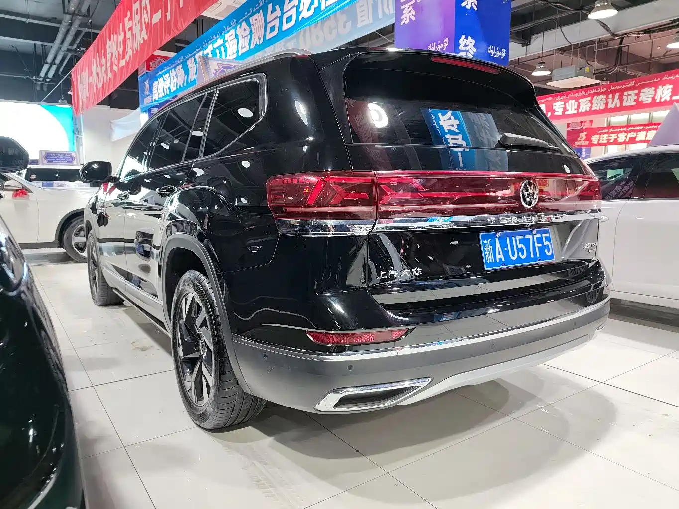 Volkswagen Teramont 2022 380TSI 4MOTION Premium Luxury фото 7