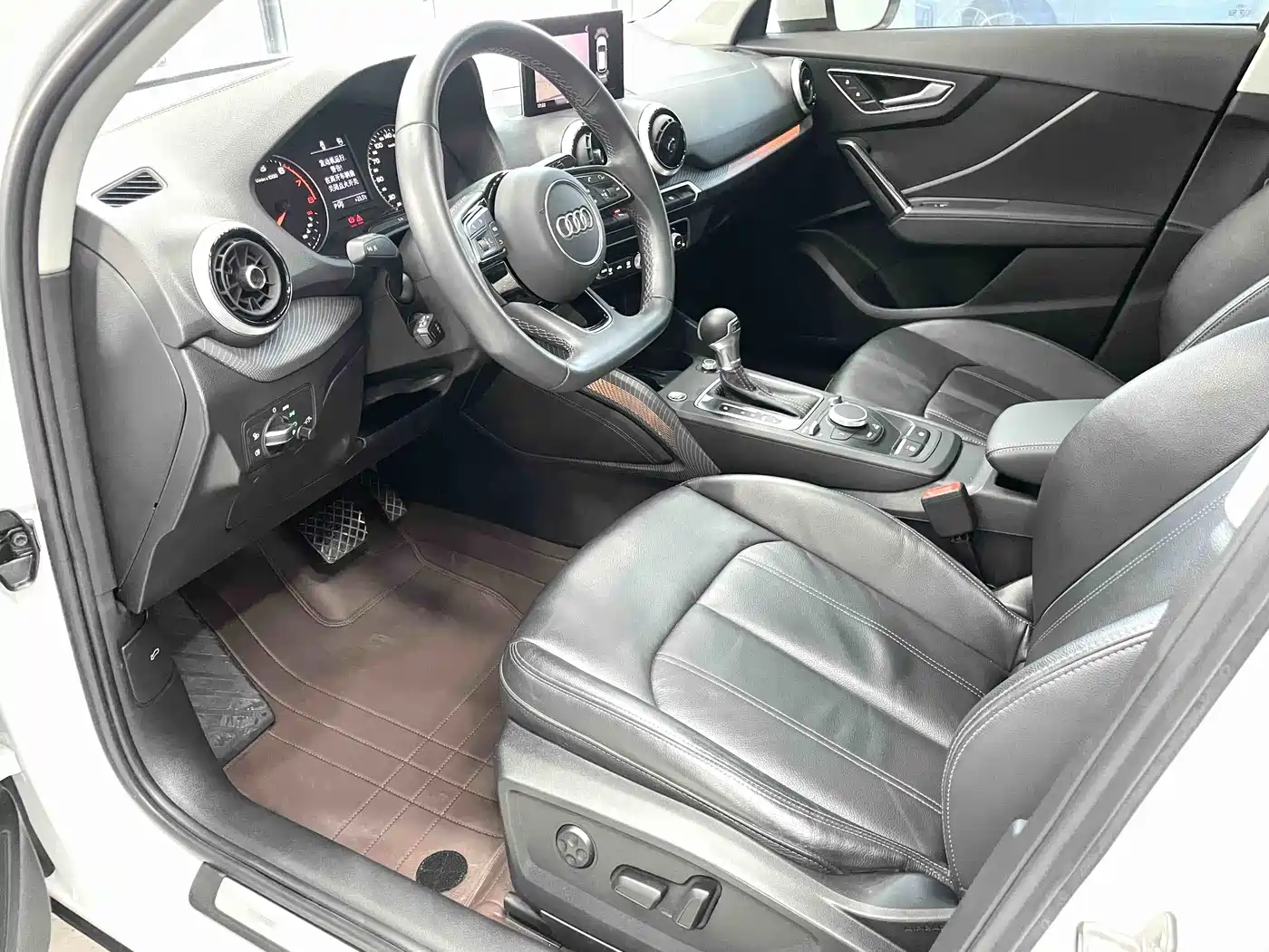 Audi Q2L 2022 35 TFSI Fashion Dynamic фото 7
