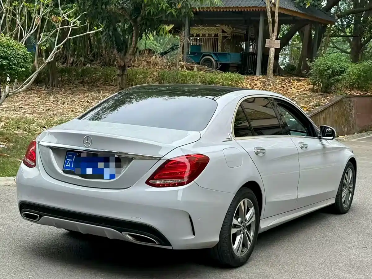 Mercedes-Benz C-Class 2018 C 200 L Sport Edition фото 7
