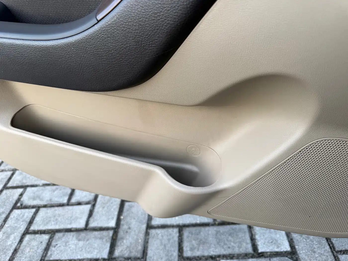 Hyundai Elantra 2011 1.6L Manual Comfort фото 27