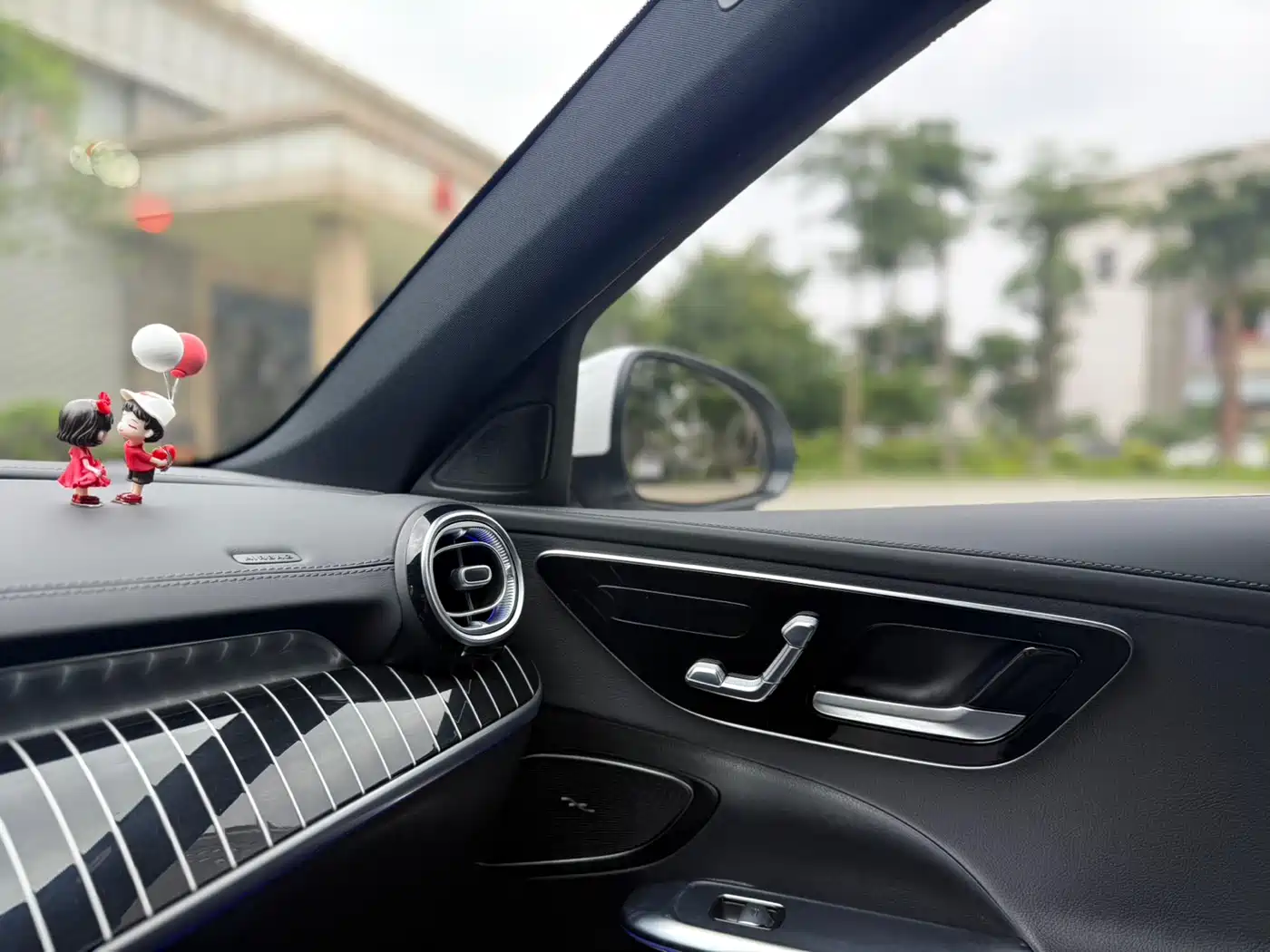 Mercedes-Benz C-Class 2023 Facelift C 260 L Sport Edition фото 14