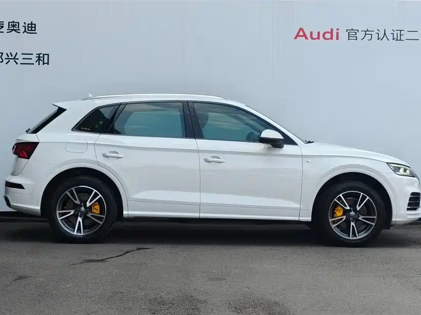 Audi Q5L 2018 40 TFSI Premium Fashion China VI фото 3