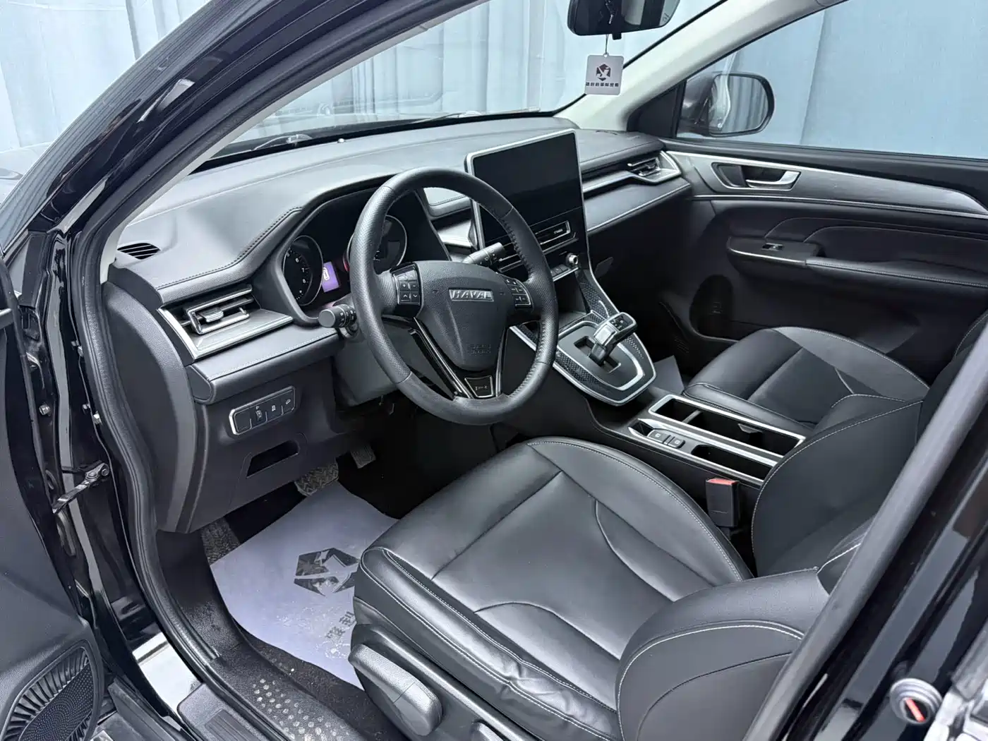 Haval M6 2021 PLUS 1.5T DCT Luxury Smart Connect фото 11