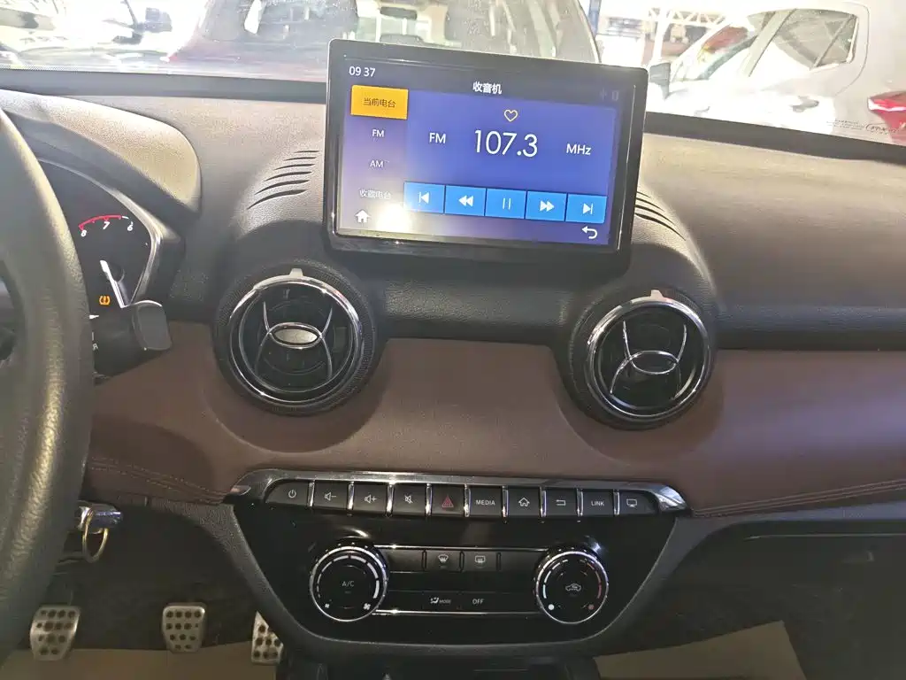 BAIC Changhe Q35 2019 2018 1.5L Manual Xuan-Zhi Edition