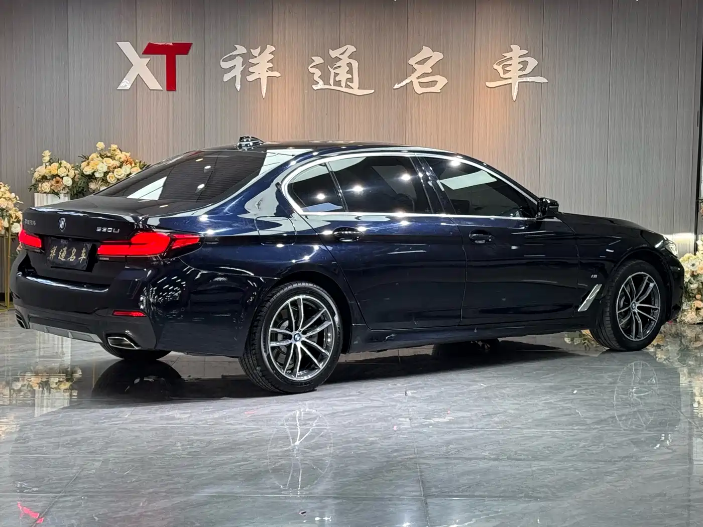 BMW 5 Series 2022 Model Second Facelift 525Li M Sport Package фото 10