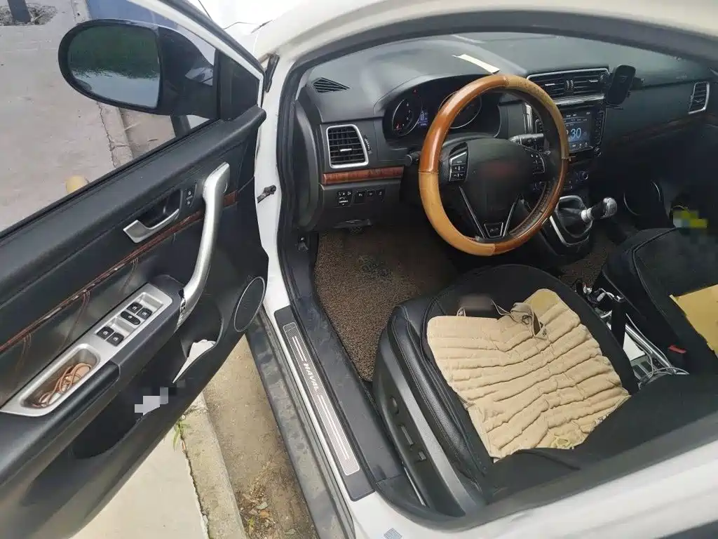 Photo 14 - Haval H6