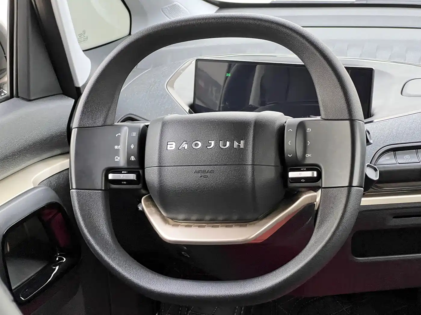 Baojun KiWi EV 2024 2022 Artist Lite NMC